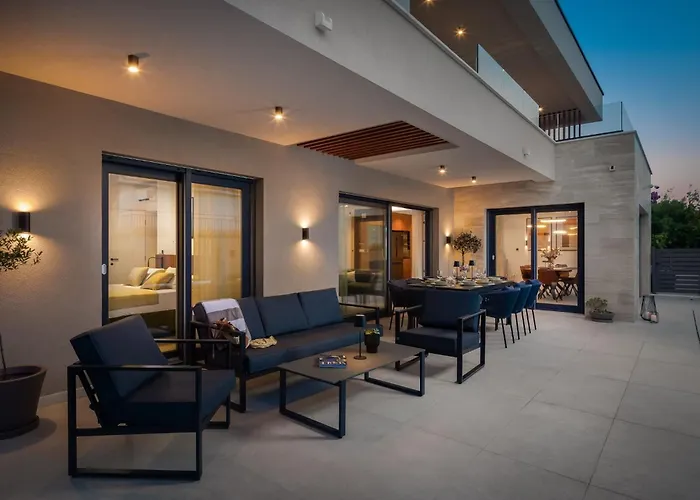 Prima Lux - Four Bedroom With Pool Villa *